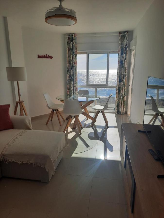 Primera Linea De Playa A 10 Min Estepona サン・ルイス・デ・サビニリャス エクステリア 写真